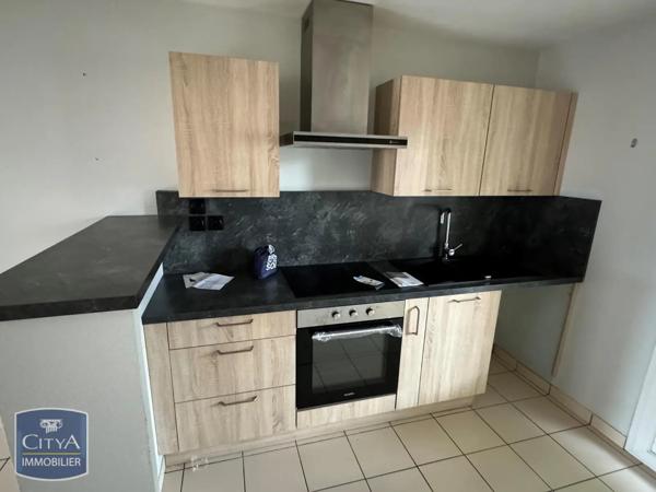 Appartement à louer 3 pièces 73.61m² Buxerolles (86180)