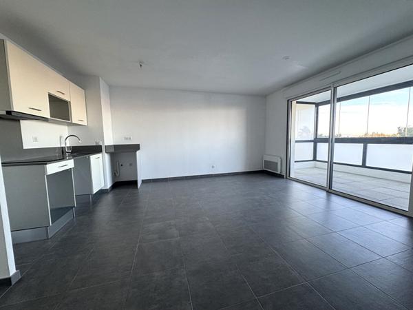 À LOUER  T2 AVEC TERRASSE ET VUE MER  CANET-EN-ROUSSILLON RÉSIDENCE BLEU D'ANCRE