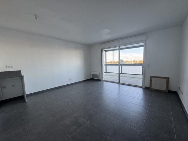 À LOUER  T2 AVEC TERRASSE ET VUE MER  CANET-EN-ROUSSILLON RÉSIDENCE BLEU D'ANCRE