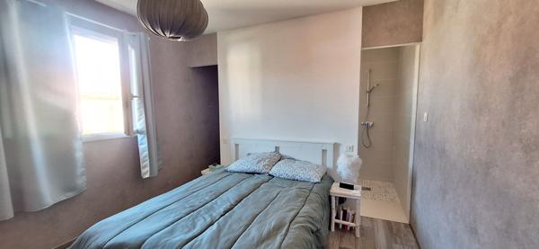 Maison  récente d'exception à vendre à  Viriat  - 6 pièces, 165 m²,  5 ch sur 691 m2 de terrain .