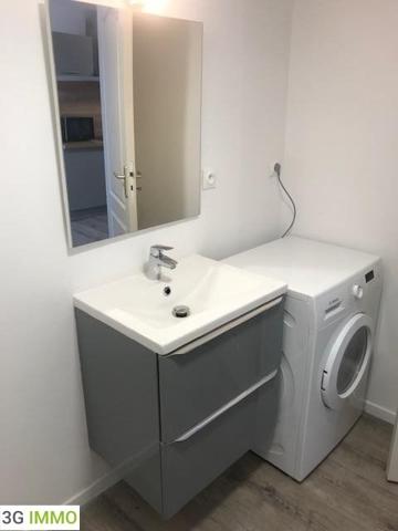 Location / Autre à Niort (79000)