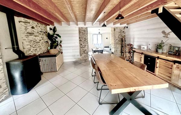 Maison de charme proche  bord de mer