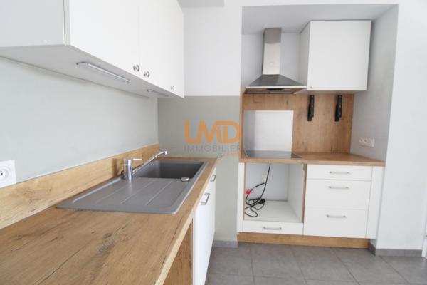 Spacieux appartement T2 rez de jardin plus stationnement et cave