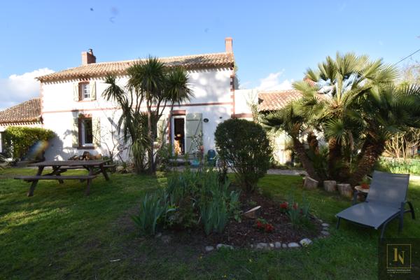 Maison
                                                                                                                                                                                                                                                                                                                        8 pièce(s)                                                                                                                                                                                                          6 chambre(s)                                                                                                                                                                                                          210  m²