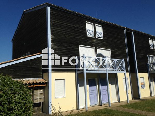 Location Appartement meublé 2 pièces 35.04 m² - RUE ANDRE GABARET La Rochelle 17000