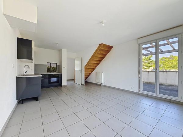 Maison à vendre 3 pièces VEIGNE (37)
