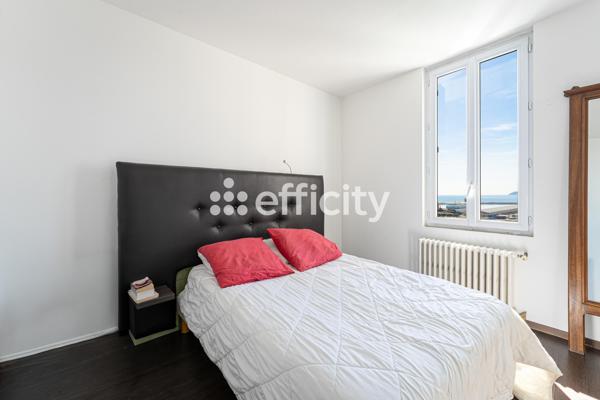 Maison 5 pièces - 140 m² Bien prestige