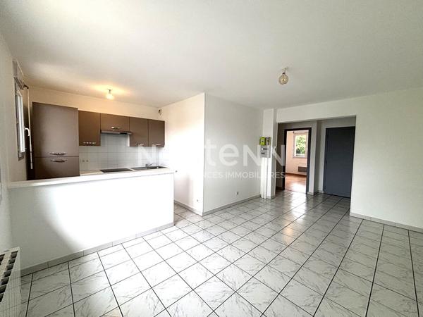 T2 AVEC 2 EMPLACEMENTS DE PARKING - SECTEUR TINQUEUX