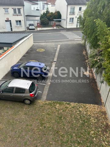 T2 AVEC 2 EMPLACEMENTS DE PARKING - SECTEUR TINQUEUX