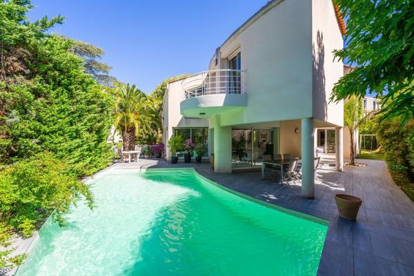 Vente Maison de luxe Marseille 8 6 Pièces 261 m²