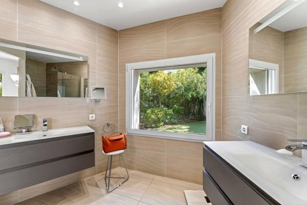 Vente Maison de luxe Marseille 8 6 Pièces 261 m²