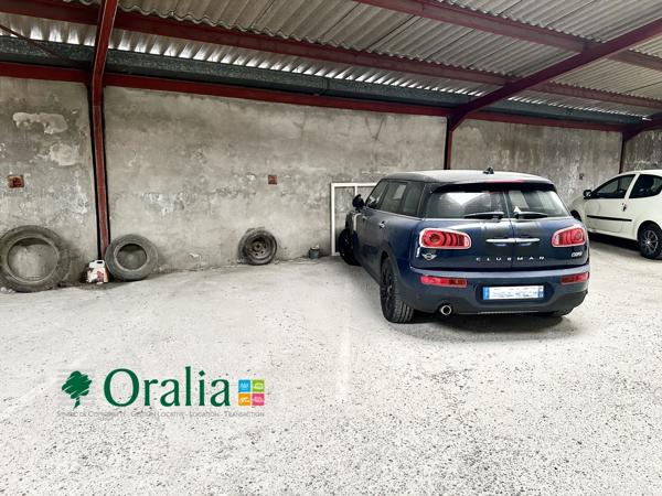 Parking · Location Bordeaux (33800)
