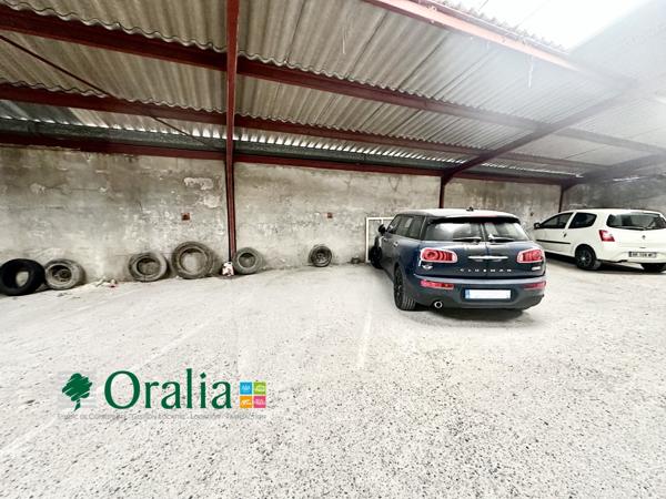 Parking · Location Bordeaux (33800)