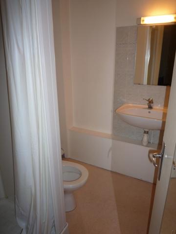 Location appartement près de Poitiers - 1 pièce(s) - 18 m² - 392 € / mois