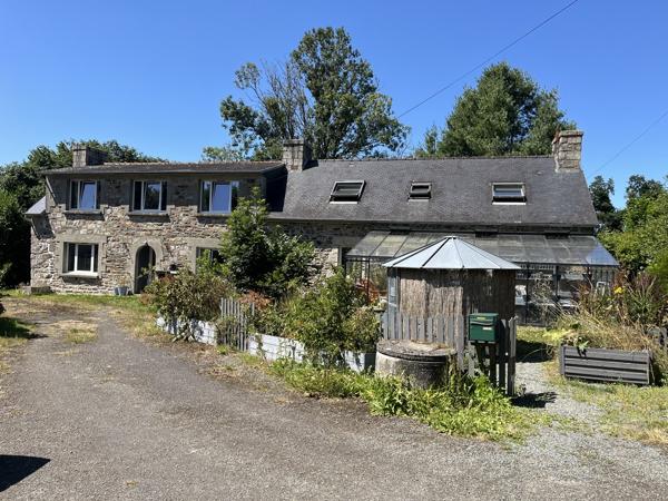 Longère Callac 7 pièce(s) 166 m2