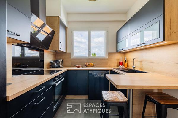 Appartement lumineux de caractère avec une perspective sur la mer