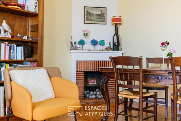 Appartement lumineux de caractère avec une perspective sur la mer