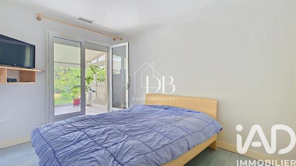 Maison à vendre 4 pièces 97,74 m² Léognan