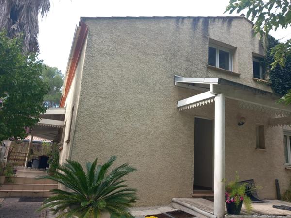 Vente Maison Atypique R+1 de 253 M²