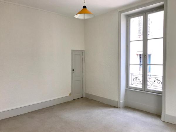 Appartement · Location Villefranche Sur Saone (69400) 1 pièce · 31m²