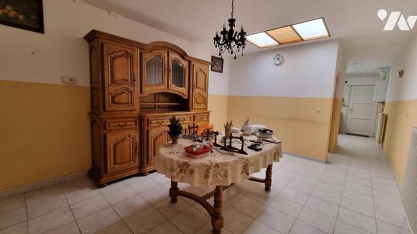 Roubaix proche gara Maison 4 chambres cave et jardin