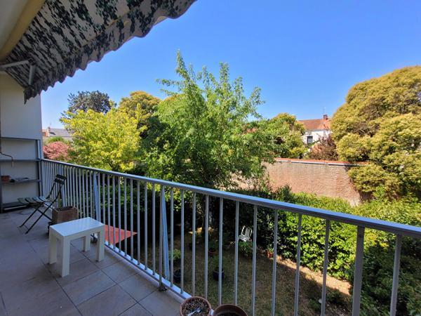 LA ROCHELLE - Quartier La Genette | Appartement T4 avec balcon, ascenseur, stationnement et grenier