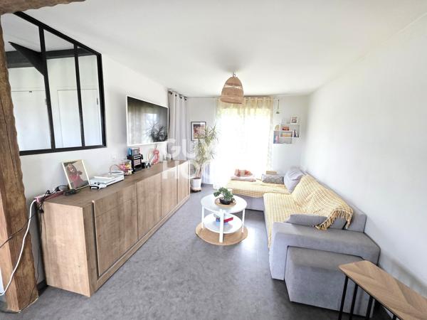 MAISON À VENDRE DE 4 PIÈCES DE 101,99 M²