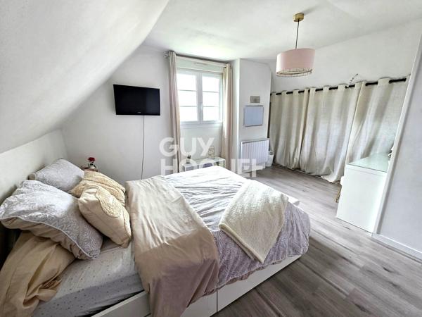 MAISON À VENDRE DE 4 PIÈCES DE 101,99 M²