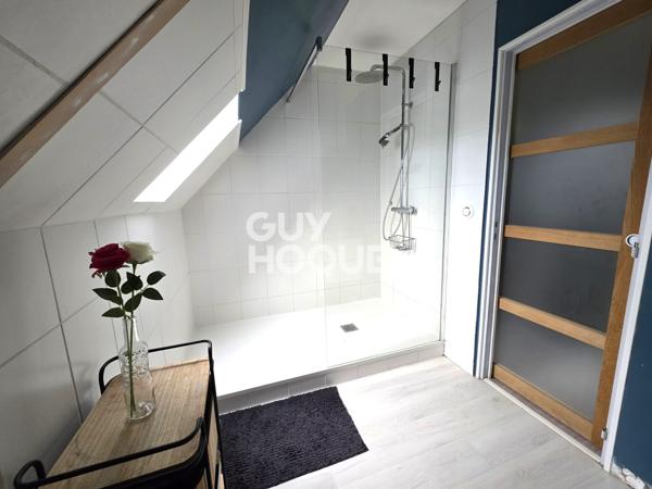 MAISON À VENDRE DE 4 PIÈCES DE 101,99 M²