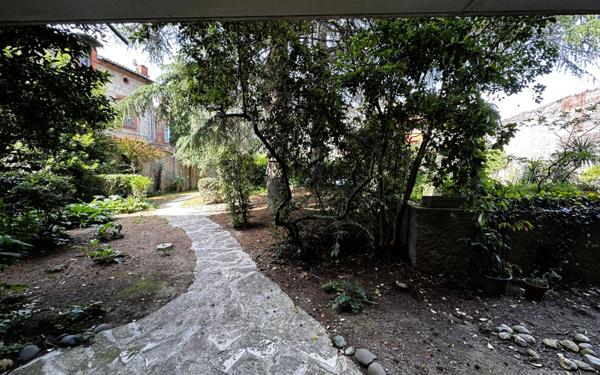 Appartement à vendre    4 pièces • 105 m2 Toulouse