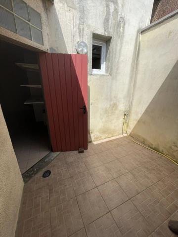 Location Local commercial à Saint-Quentin