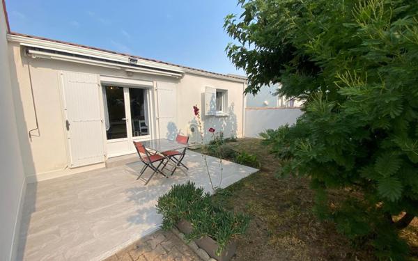 Maison à vendre    3 pièces •  Saint-Pierre-d'Oléron