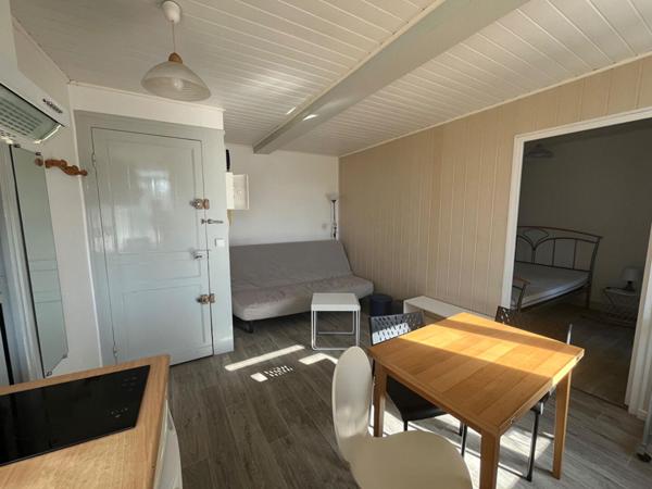 A LOUER : T2 à LILLE • Rue des Postes - WAZEMMES • 700 € CC • Réf. 67212929549