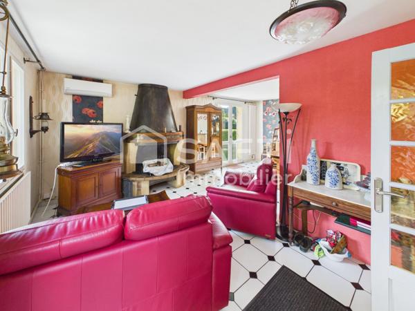 PESSAC – Maison familiale de 95 m² avec garage, terrasse et stationnements