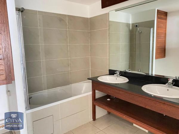 Appartement à vendre 5 pièces 90.32m² Saint-Denis (97490)