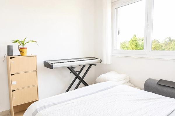 UN APPARTEMENT OÙ IL EST FACILE DE SE PROJETER