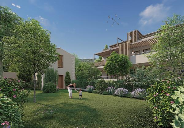 UZES (30)  Exceptionnel Penthouse F4 baigné de lumière avec immense terrasse à Uzès
