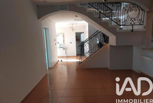 Maison à vendre 5 pièces 267 m² Sorgues