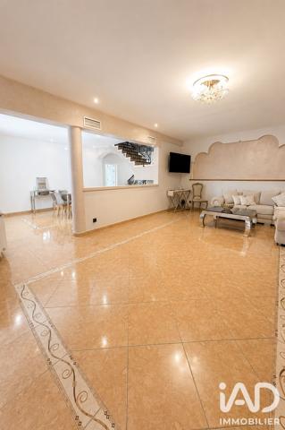 Maison à vendre 5 pièces 267 m² Sorgues