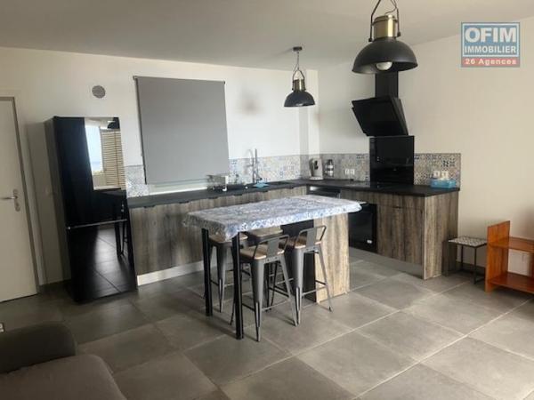 A Louer jolie charmant T2 meublée offrant une belle vue océan