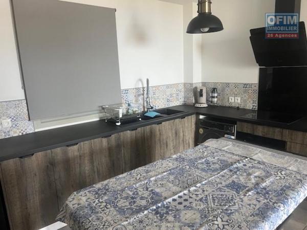 A Louer jolie charmant T2 meublée offrant une belle vue océan