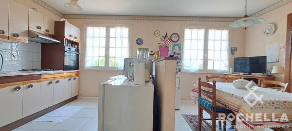 Maison 3 chambres, grand garage sur parcelle de 657 m2