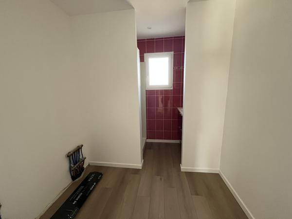 Maison contemporaine de 2011 de 169 M2 avec piscine sur 2707 M2