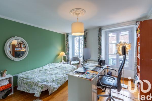 Appartement 3 pièces de 77 m² à Igny (91430)