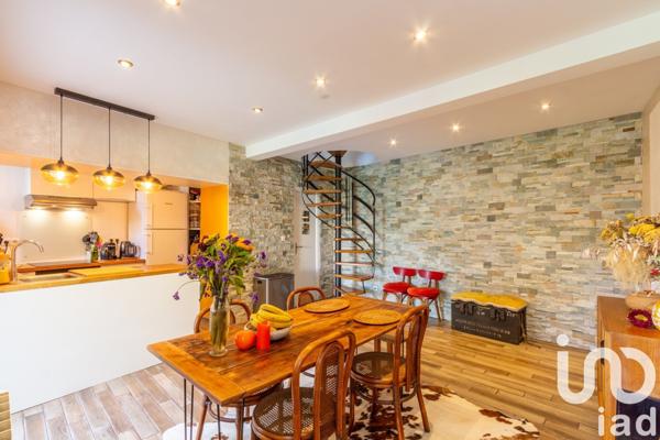 Appartement 3 pièces de 77 m² à Igny (91430)