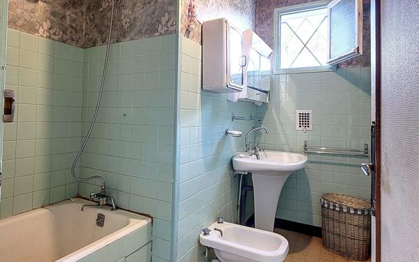 Maison à vendre    5 pièces • 96 m2 Chenôve