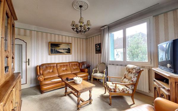 Maison à vendre    5 pièces • 96 m2 Chenôve