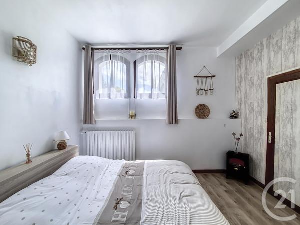 Maison à vendre  11 pièces - 332 m2 L ILE D ELLE - 85