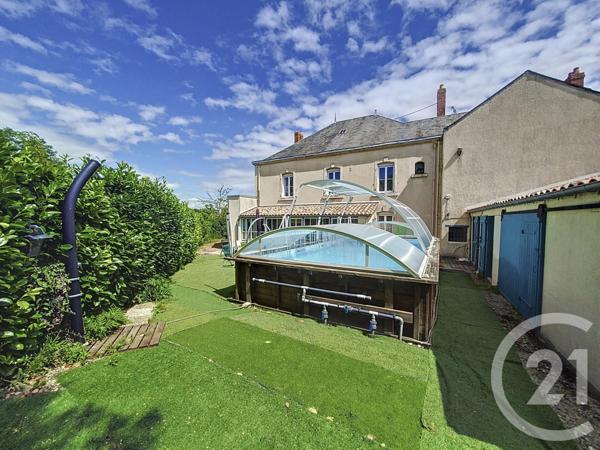 Maison à vendre  11 pièces - 332 m2 L ILE D ELLE - 85