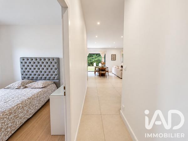 Maison à vendre 6 pièces 145 m² Saint-Seurin-sur-l'Isle